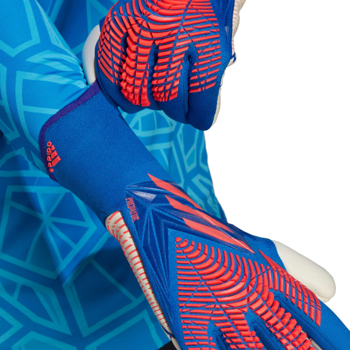 Adidas Predator Pro Goaliehandschuh